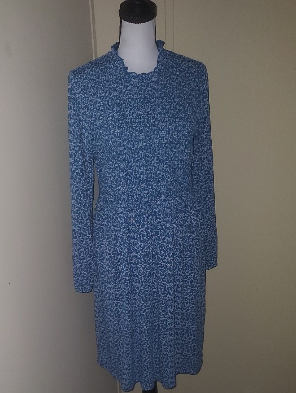Matilda JaneLong Sleeve Teal Blue Floral Shirred Bodice Dress